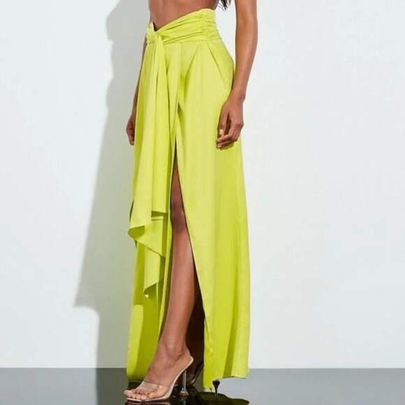 Peace and Love Womens Yellow Satin Maxi Skirt 8 Split Leg High Waist Lime Chic - Picture 14 of 15